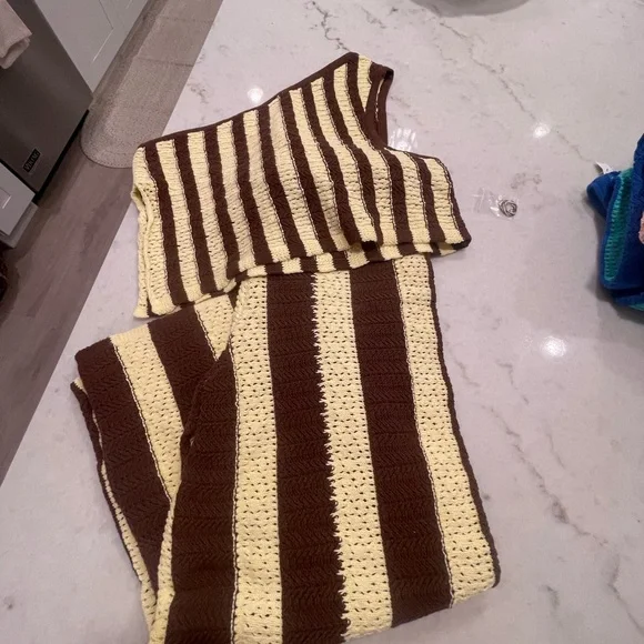 FREE PEOPLE EST CABANA CROCHET SET!! Top and bottom!!! New! L - Picture 8 of 9